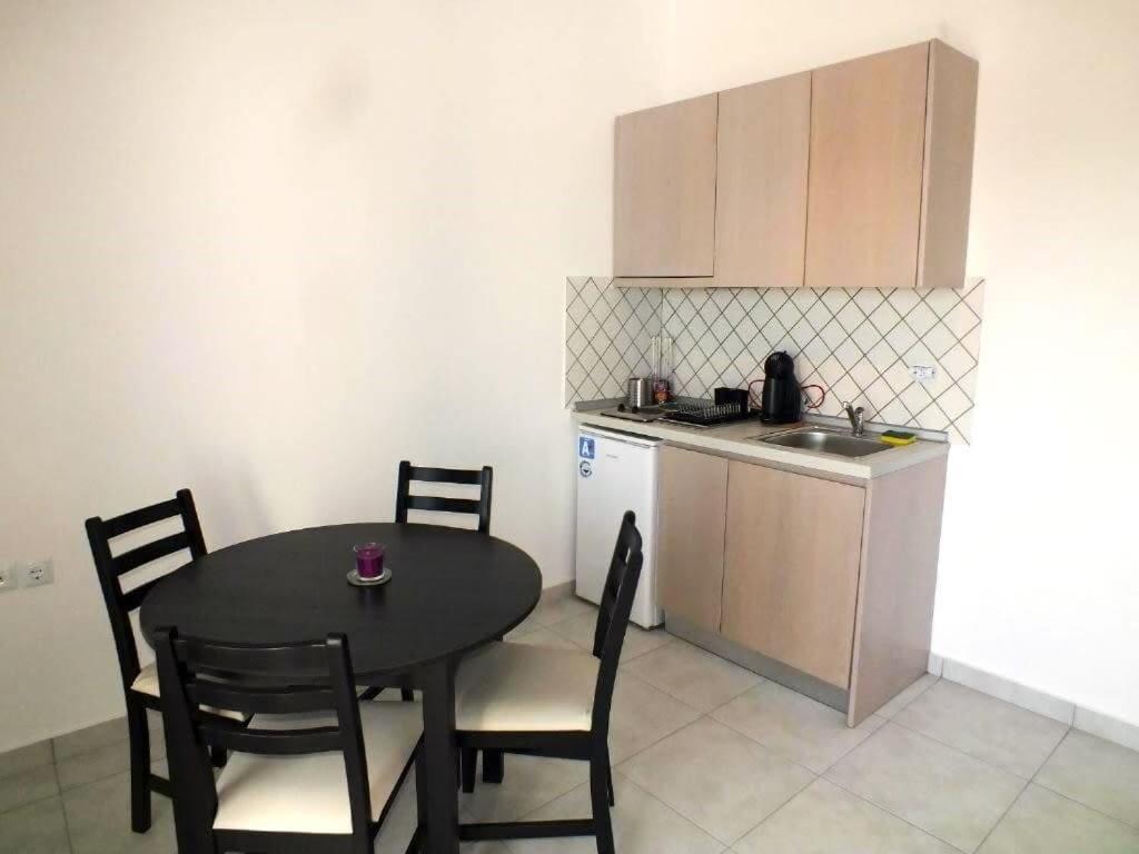 Appartement Thasos Seaside Serenity - Seaview & Garden Nests à Astris Extérieur photo